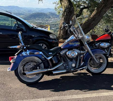 HARLEY-DAVIDSON SOFTAIL HERITAGE CLASSIC 